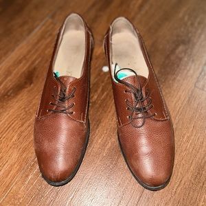 Salvatore Ferragamo Oxfords 5.5